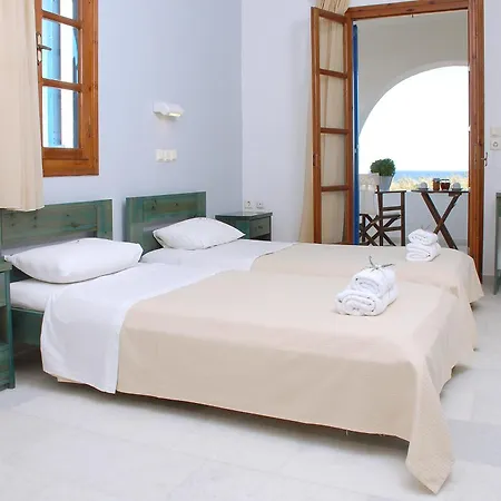 Bluefox * Kastraki (Naxos)