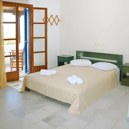 Bluefox * Kastraki (Naxos)